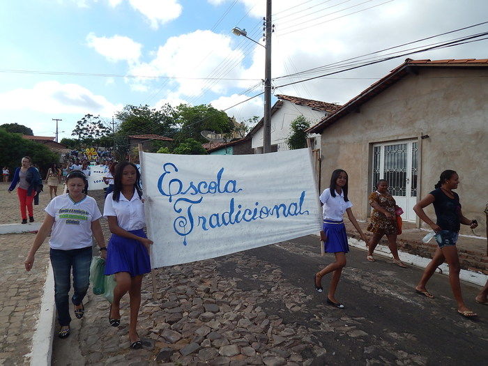 Veja mais fotos do Desfile de 7 de Setembro em Francinópolis - Imagem 70