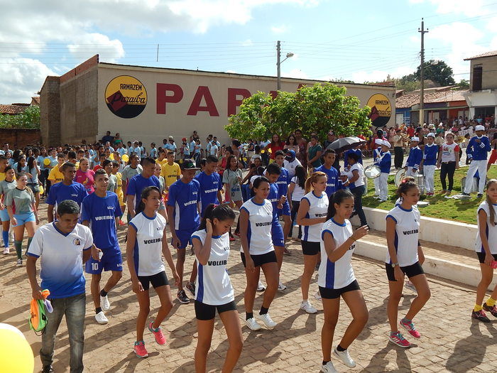 Veja mais fotos do Desfile de 7 de Setembro em Francinópolis - Imagem 155