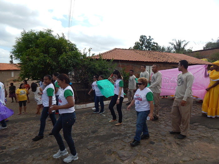 Veja mais fotos do Desfile de 7 de Setembro em Francinópolis - Imagem 107