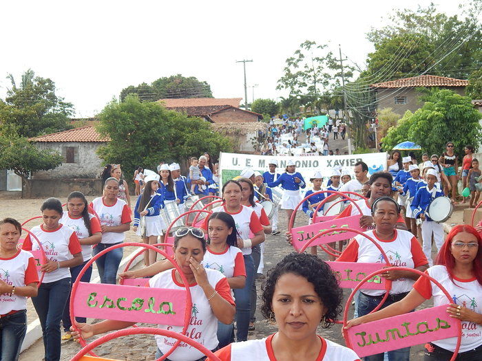 Veja mais fotos do Desfile de 7 de Setembro em Francinópolis - Imagem 54