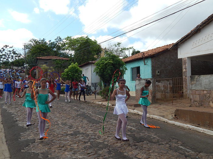 Veja mais fotos do Desfile de 7 de Setembro em Francinópolis - Imagem 87