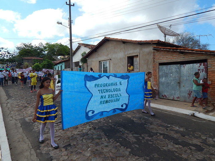 Veja mais fotos do Desfile de 7 de Setembro em Francinópolis - Imagem 61