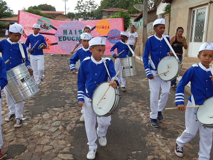 Veja mais fotos do Desfile de 7 de Setembro em Francinópolis - Imagem 20