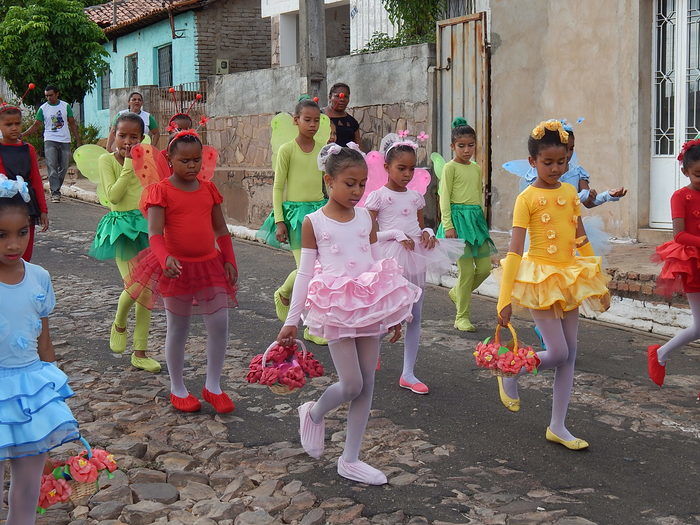 Veja mais fotos do Desfile de 7 de Setembro em Francinópolis - Imagem 43