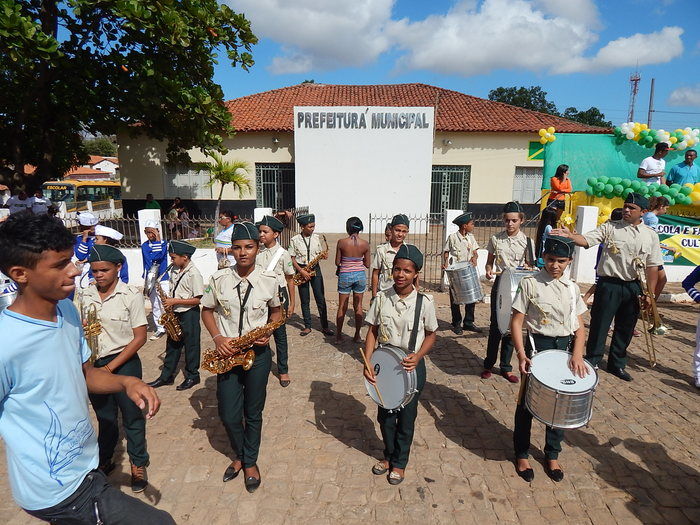 Veja mais fotos do Desfile de 7 de Setembro em Francinópolis - Imagem 210