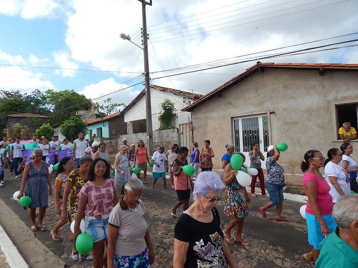 Veja mais fotos do Desfile de 7 de Setembro em Francinópolis - Imagem 116