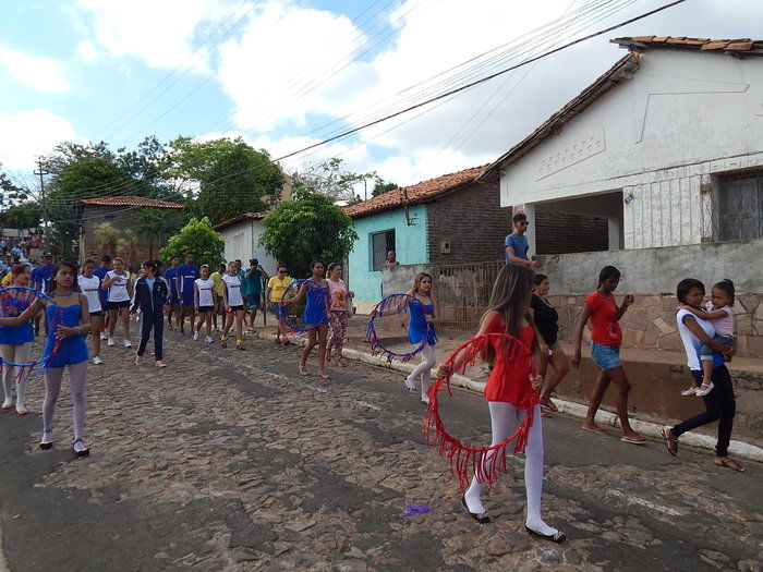 Veja mais fotos do Desfile de 7 de Setembro em Francinópolis - Imagem 88
