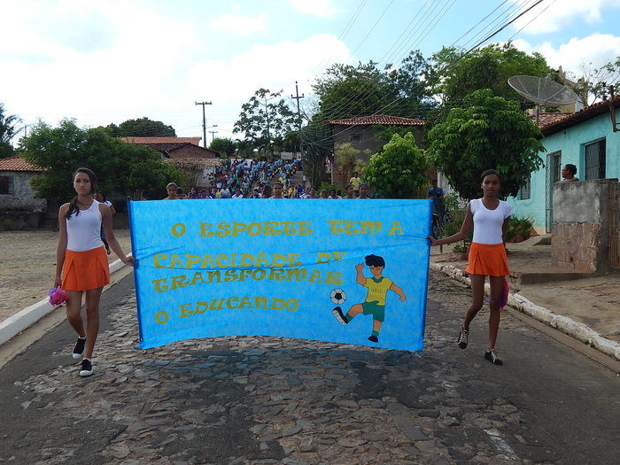 Veja mais fotos do Desfile de 7 de Setembro em Francinópolis - Imagem 86
