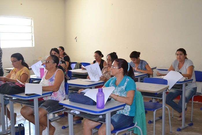 Professores Alfabetizadores participam de reunião do PNAIC em Alegrete - Imagem 2