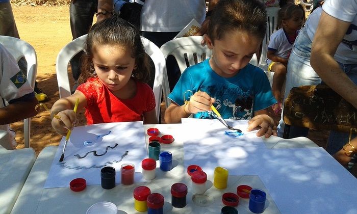 Rodas de histórias e oficinas de pinturas acontecem durante Prefeitura Itinerante - Imagem 5