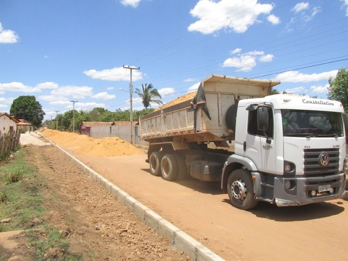 Obras de pavimentação avançam na Rua. Raimundo Ferreira Nunes - Imagem 8
