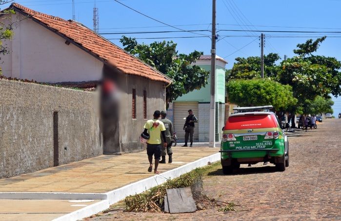 Ex-presidiário foge da polícia após se envolver em acidente no litoral do Piauí - Imagem 4