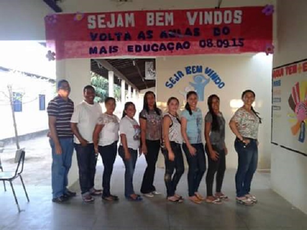 Pais de alunos participaram de reunião do programa mais educação da rede municipal em Santo Inácio - Imagem 1