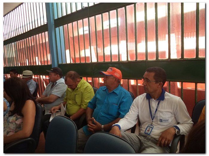 Dr. Moura apresenta Projeto de Lei sobre resíduos sólidos na Câmara Municipal - Imagem 21