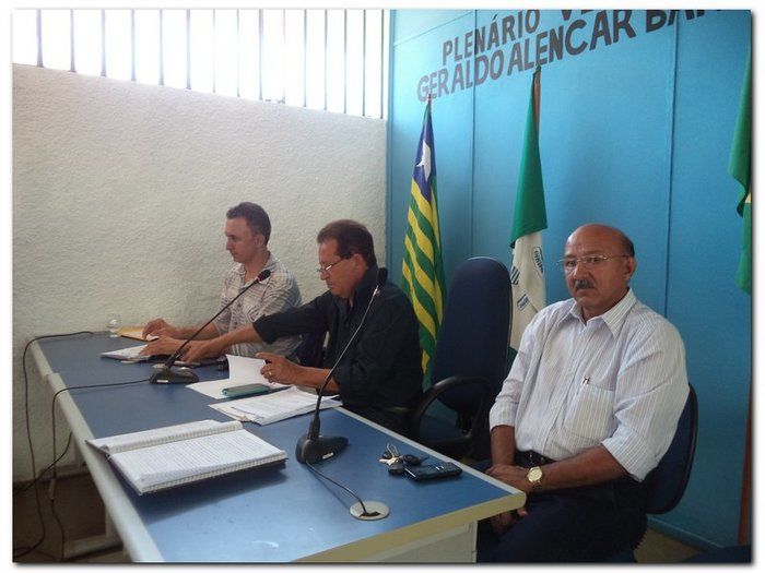 Dr. Moura apresenta Projeto de Lei sobre resíduos sólidos na Câmara Municipal - Imagem 4