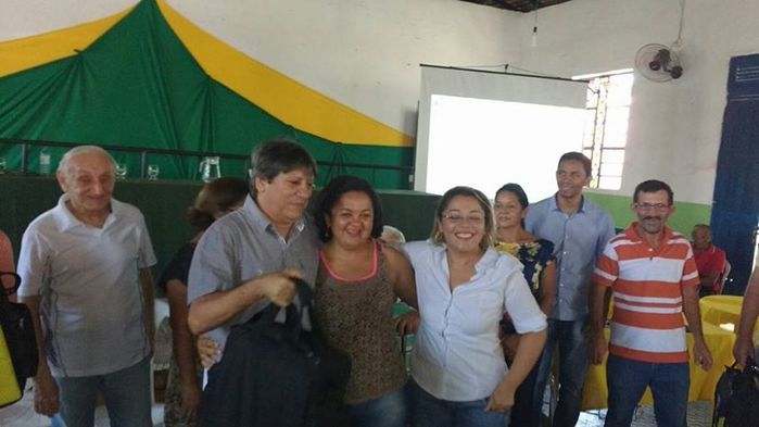 Prefeitura distribui 33 kits de lousas digitais para escolas municipais - Imagem 3