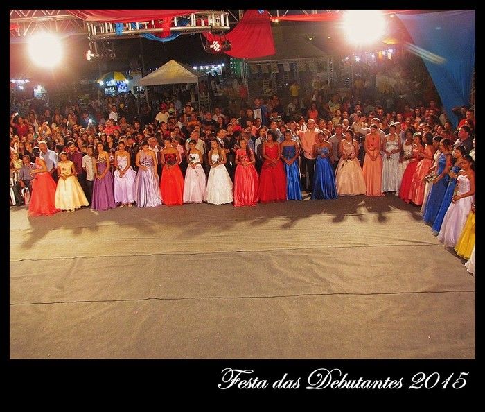 Barras 174 anos: Baile de Debutantes marca primeira noite da programação - Imagem 5