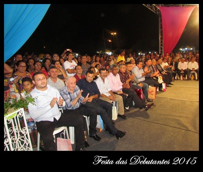 Barras 174 anos: Baile de Debutantes marca primeira noite da programação - Imagem 25