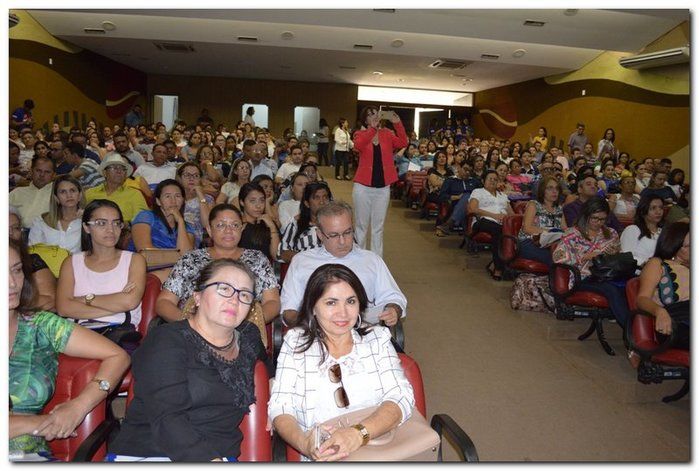 Prefeito Dr. Moura e Secretários Municipais participaram de reunião sobre o Selo Unicef Município Aprovado - Imagem 8