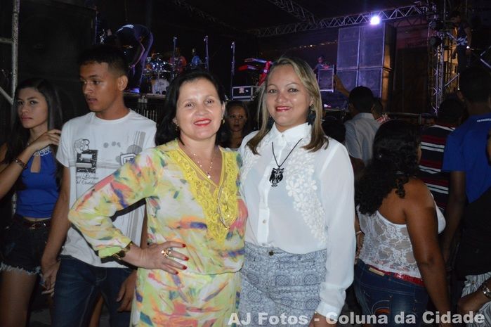Praça fica super lotada na tradicional festa na ultima noite dos festejos - Imagem 24