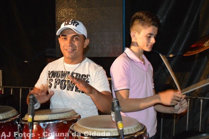 Praça fica super lotada na tradicional festa na ultima noite dos festejos - Imagem 21