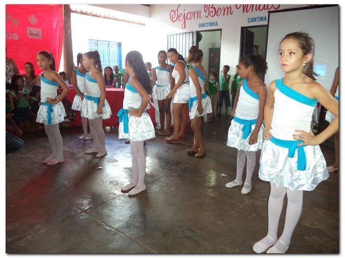 Escola Municipal Tia Neném Brito realiza V Feira de Ciências e Conhecimento - Imagem 20