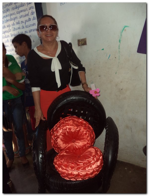 Escola Municipal Tia Neném Brito realiza V Feira de Ciências e Conhecimento - Imagem 55