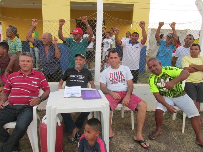 Pitombeira estréia com derrota ao Jogar com o 19 de Agosto - Imagem 17