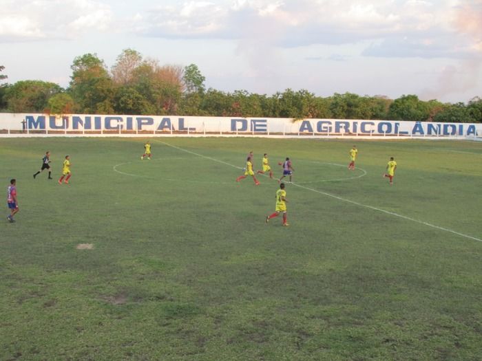 Pitombeira estréia com derrota ao Jogar com o 19 de Agosto - Imagem 9