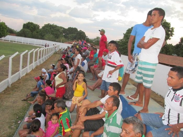 Pitombeira estréia com derrota ao Jogar com o 19 de Agosto - Imagem 18