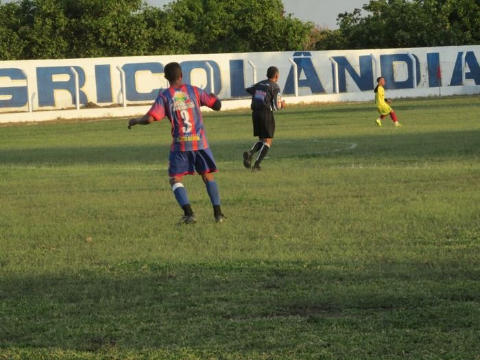 Pitombeira estréia com derrota ao Jogar com o 19 de Agosto - Imagem 6