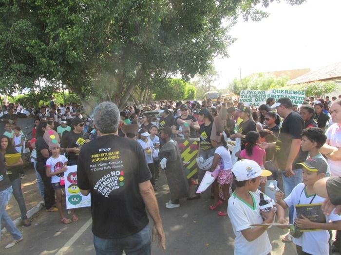 Campanha por um Trânsito melhor foi realizado em Agricolândia - Imagem 24