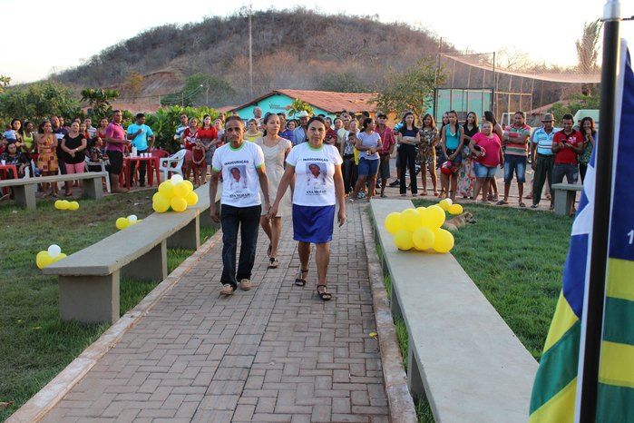 Praça “Ana Morais” é inaugurada no povoado Malhada Vermelha - Imagem 30