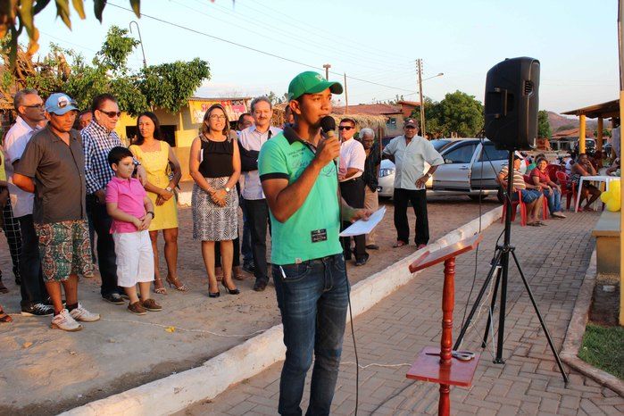 Praça “Ana Morais” é inaugurada no povoado Malhada Vermelha - Imagem 29