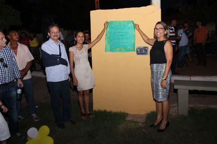 Praça “Ana Morais” é inaugurada no povoado Malhada Vermelha - Imagem 65