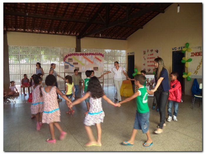 Escola João de Sousa Comemora o dia da Independência, do folclore e do estudante. - Imagem 35