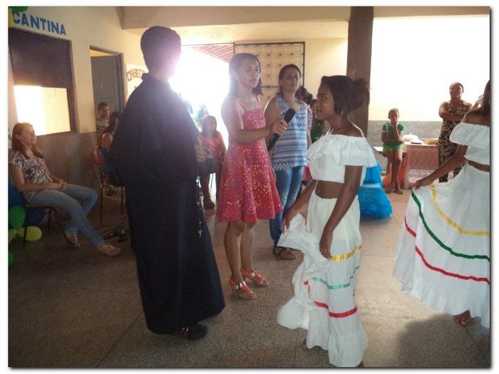 Escola João de Sousa Comemora o dia da Independência, do folclore e do estudante. - Imagem 100