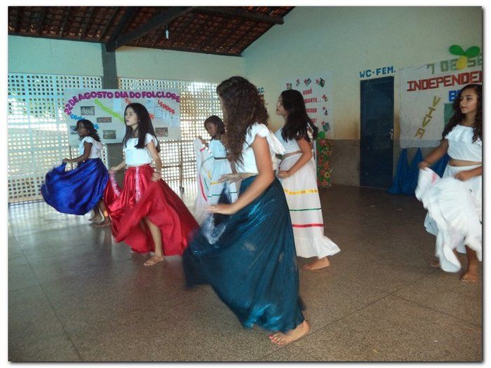 Escola João de Sousa Comemora o dia da Independência, do folclore e do estudante. - Imagem 119