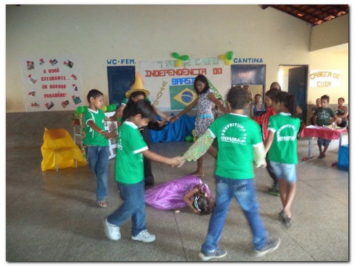 Escola João de Sousa Comemora o dia da Independência, do folclore e do estudante. - Imagem 84