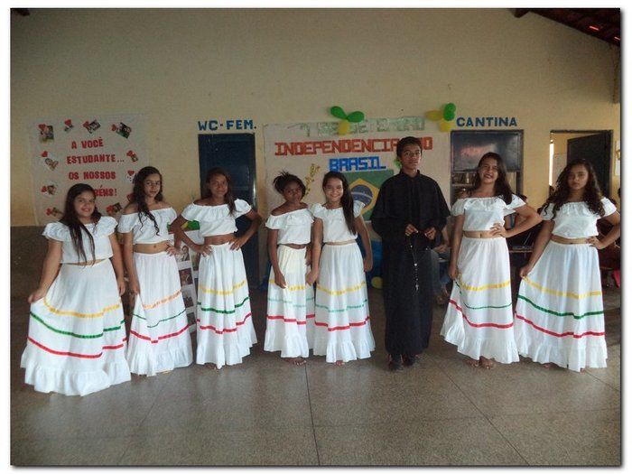 Escola João de Sousa Comemora o dia da Independência, do folclore e do estudante. - Imagem 104