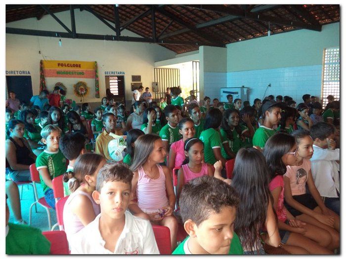 Escola João de Sousa Comemora o dia da Independência, do folclore e do estudante. - Imagem 76