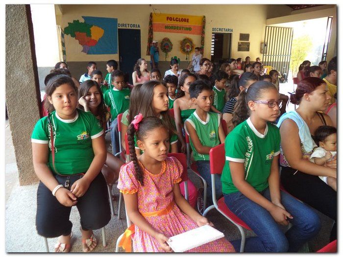 Escola João de Sousa Comemora o dia da Independência, do folclore e do estudante. - Imagem 15
