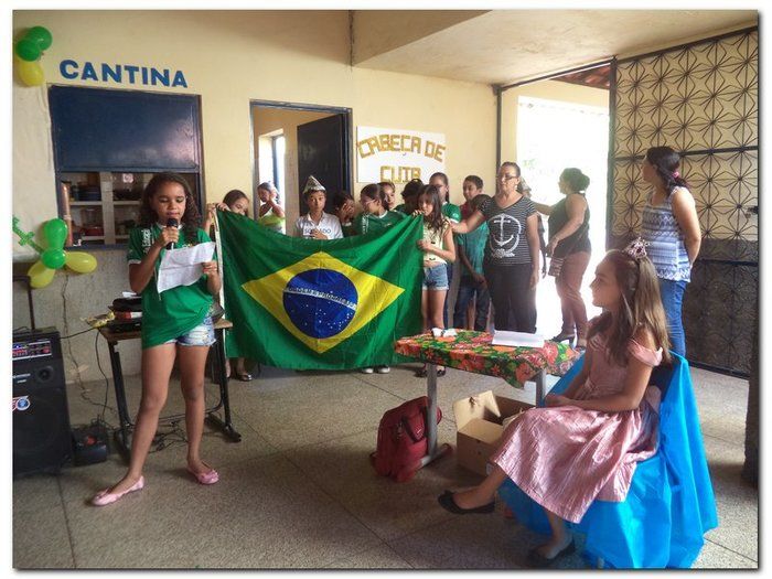 Escola João de Sousa Comemora o dia da Independência, do folclore e do estudante. - Imagem 59
