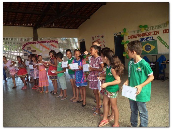 Escola João de Sousa Comemora o dia da Independência, do folclore e do estudante. - Imagem 32