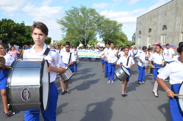 Depois de Muitos Anos Prefeitura Volta a Realizar Desfile Cívico Escolar - Imagem 75
