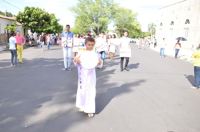 Depois de Muitos Anos Prefeitura Volta a Realizar Desfile Cívico Escolar - Imagem 38