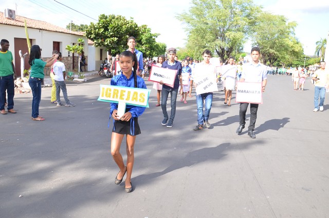 Depois de Muitos Anos Prefeitura Volta a Realizar Desfile Cívico Escolar - Imagem 40