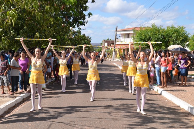 Depois de Muitos Anos Prefeitura Volta a Realizar Desfile Cívico Escolar - Imagem 169