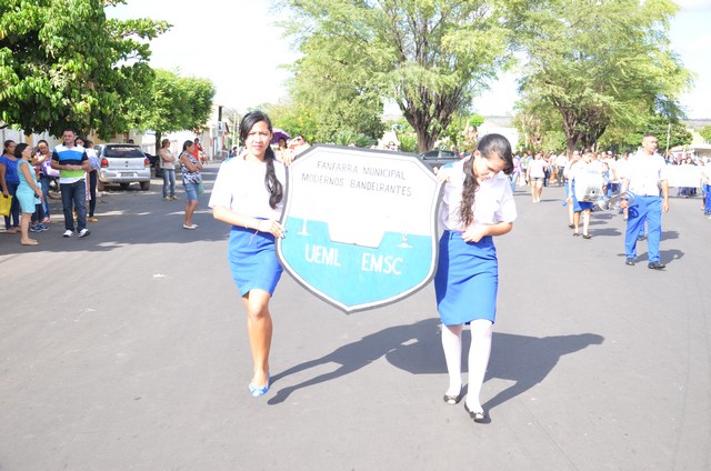 Depois de Muitos Anos Prefeitura Volta a Realizar Desfile Cívico Escolar - Imagem 68