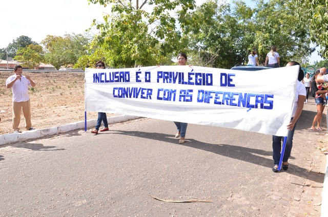 Depois de Muitos Anos Prefeitura Volta a Realizar Desfile Cívico Escolar - Imagem 189